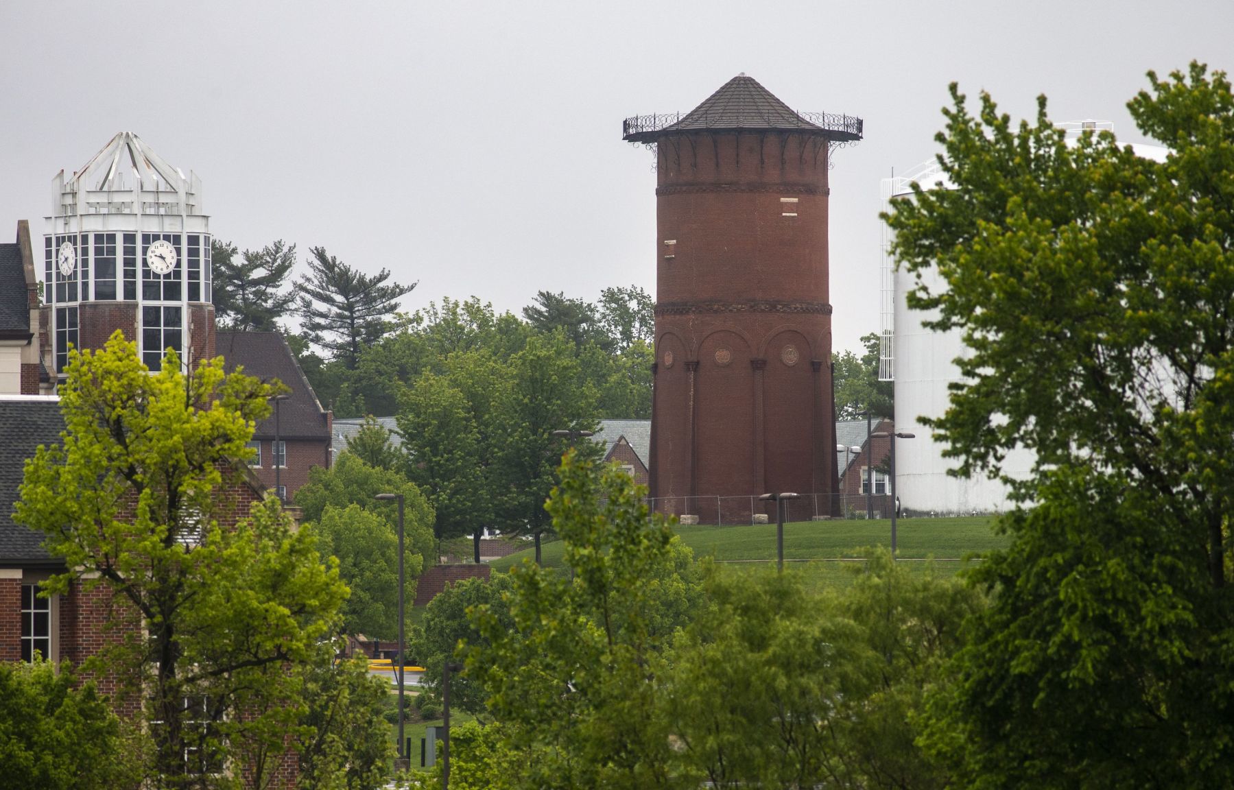 Old water tower scheduled to be demolished